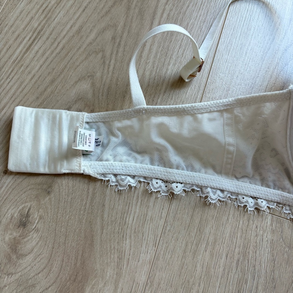 2 Aerie Push Up Bras - Picture 12 of 16